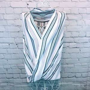 Liz Claiborne criss cross snap blouse